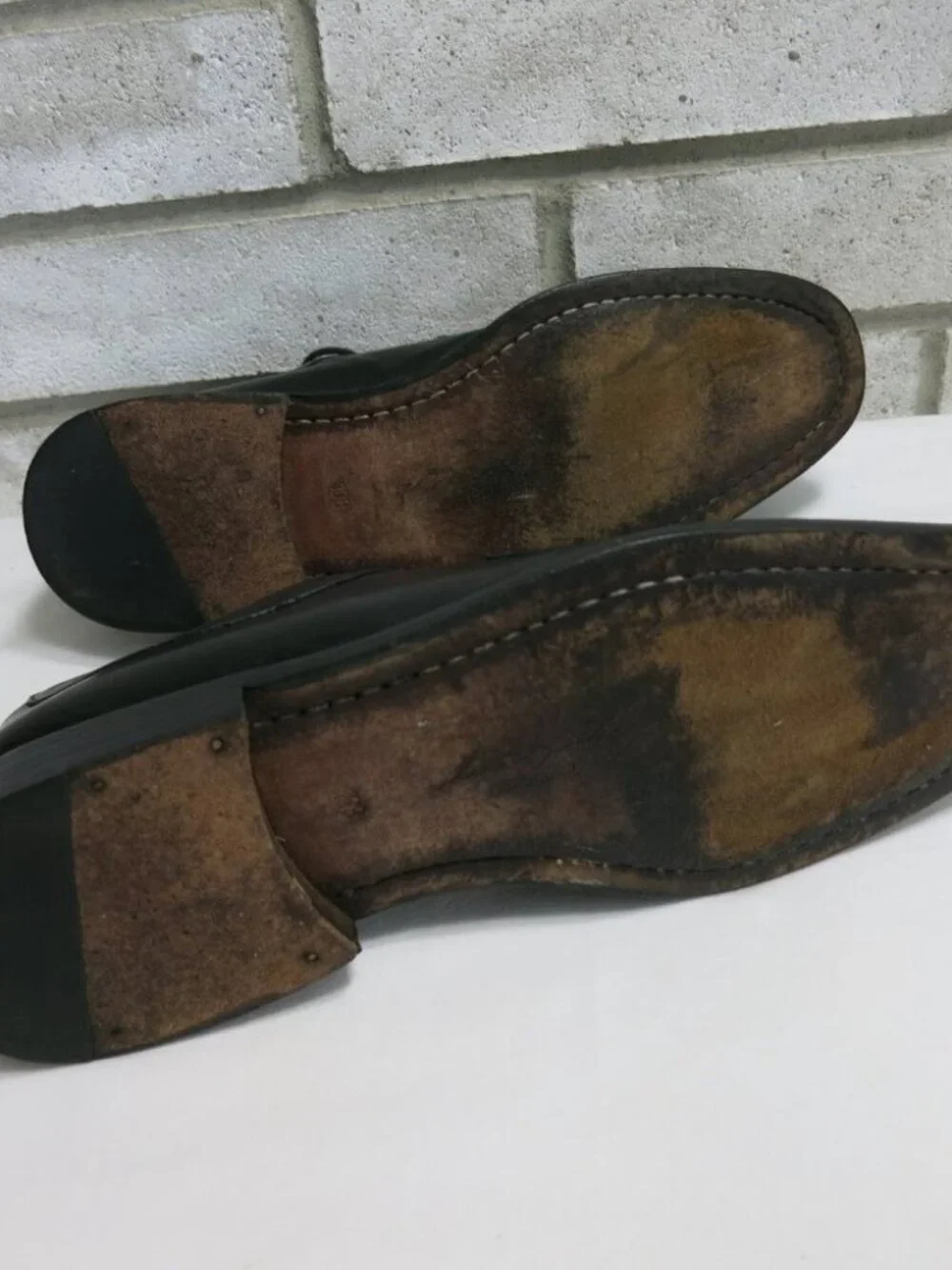 Mezlan split toe
